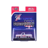 1976 CHEVROLET SILVERADO BONANZA-10 PICKUP TRUCK "SPIRIT OF '76" WHITE WITH BLUE AND RED GRAPHICS LIMITED EDITION TO 12100 PIECES WORLDWIDE 1/64 DIECAST MODEL CAR BY M2 MACHINES