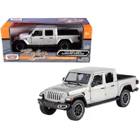 2021 JEEP GLADIATOR OVERLAND (CLOSED TOP) PICKUP TRUCK SILVER METALLIC 1/24-1/27 DIECAST MODEL CAR BY MOTORMAX