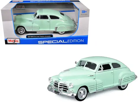 1948 CHEVROLET FLEETLINE AEROSEDAN LIGHT GREEN "SPECIAL EDITION" SERIES 1/25 DIECAST MODEL CAR BY MAISTO