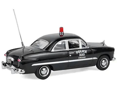 1949 FORD CUSTOM POLICE CAR "CHICAGO POLICE DEPARTMENT" BLACK 1/64 DIECAST MODEL CAR BY GREENLIGHT
