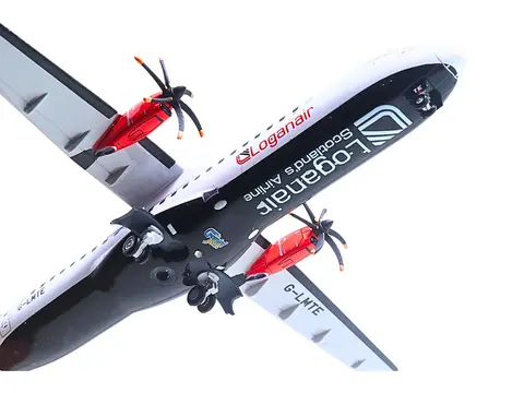 ATR 72-600 COMMERCIAL AIRCRAFT "LOGANAIR - SCOTLAND'S AIRLINE" (G-LMTE) WHITE WITH RED PLAID TAIL "GEMINI 200" SERIES 1/200 DIECAST MODEL AIRPLANE BY GEMINIJETS
