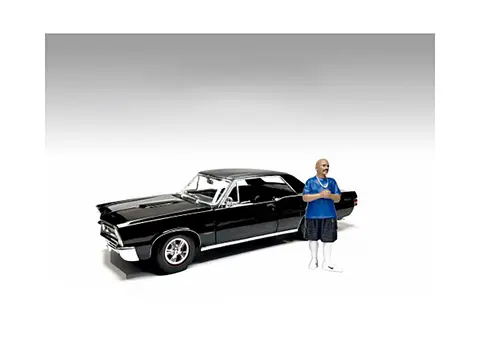 "HANGING OUT 3" FIGURE #3 FOR 1/18 SCALE MODELS BY AMERICAN DIORAMA
