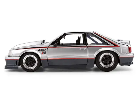 1989 FORD MUSTANG GT SILVER METALLIC AND GRAY WITH BLACK AND RED STRIPES "AUTOWORKS" SERIES 1/24 DIECAST CAR MODEL BY JADA