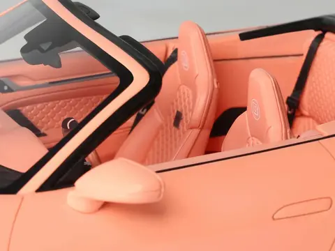 2024 BRABUS 900 PEETCH PINK WITH PINK INTERIOR 1/18 MODEL CAR BY GT SPIRIT