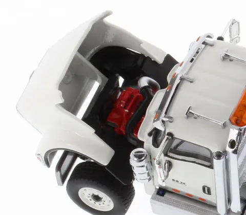 INTERNATIONAL HX520 DAY CAB TANDEM TRACTOR WHITE 1/50 DIECAST MODEL BY DIECAST MASTERS